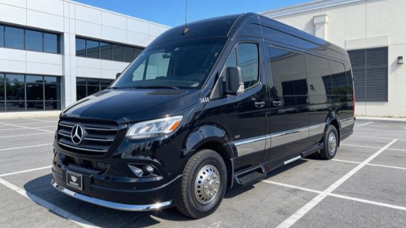 10 passenger sprinter van baton rouge