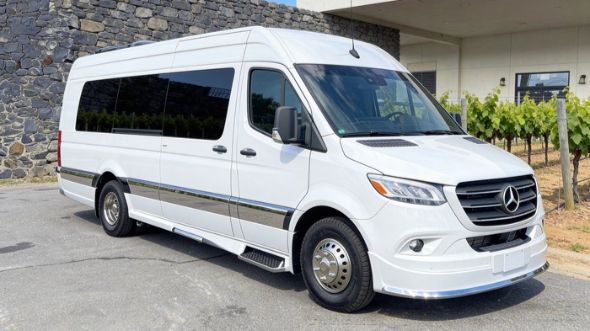 baton rouge wine tour sprinter van rental