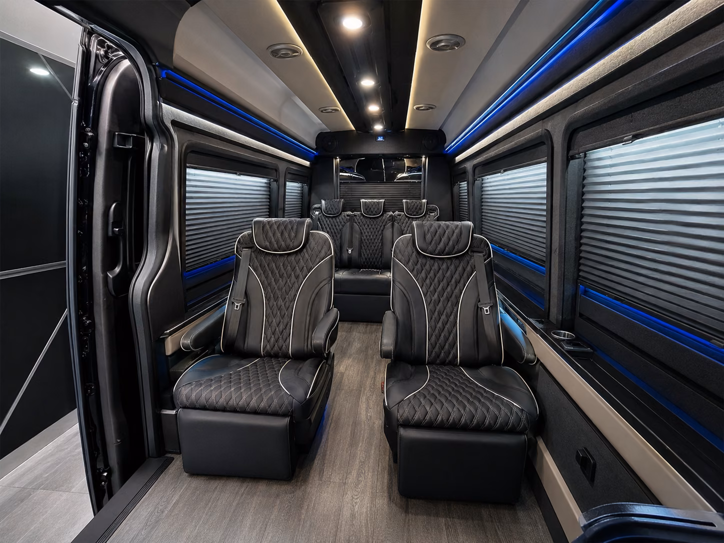 baton rouge 12 passenger sprinter van inside