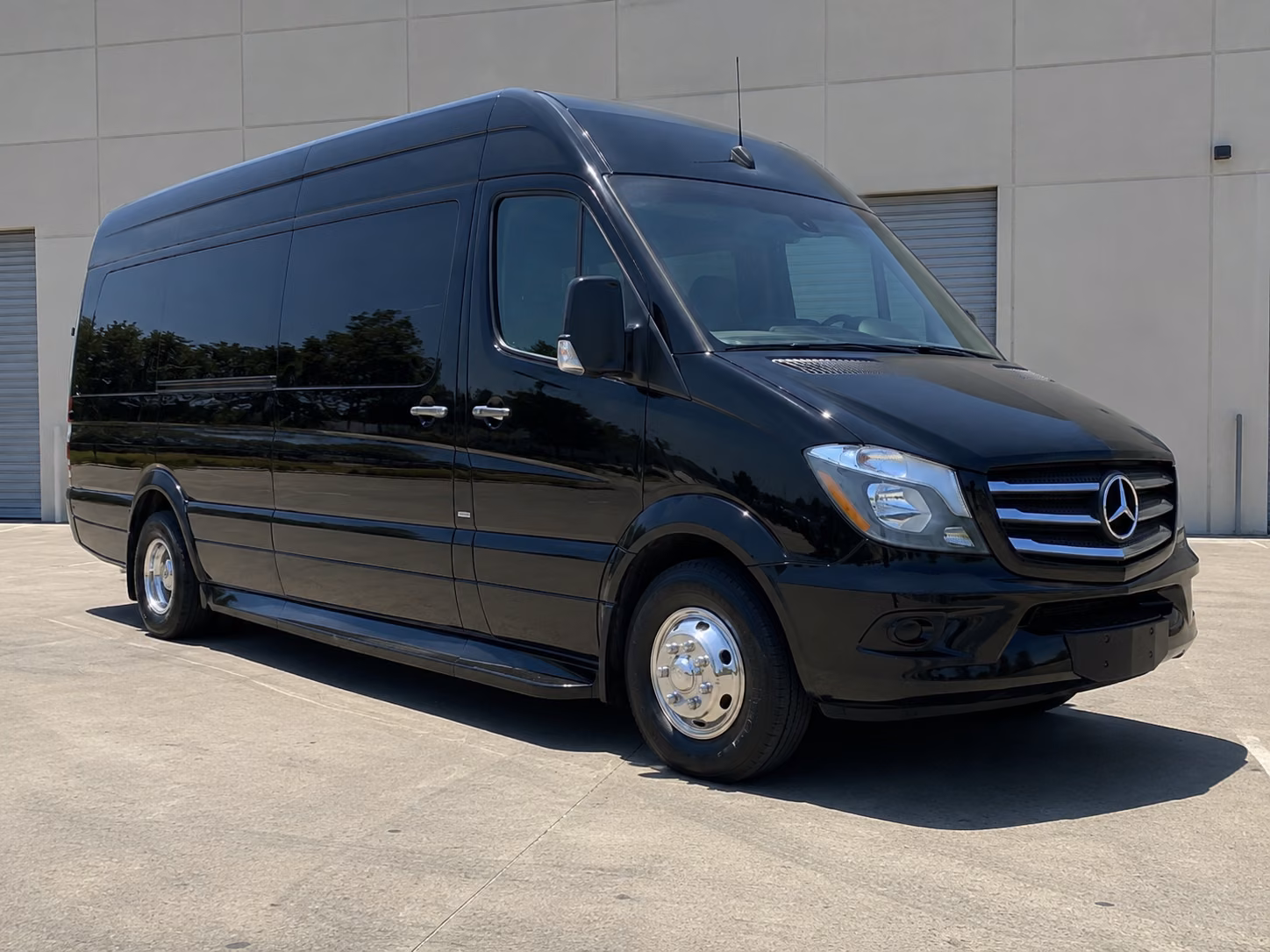 baton rouge 12 passenger sprinter van