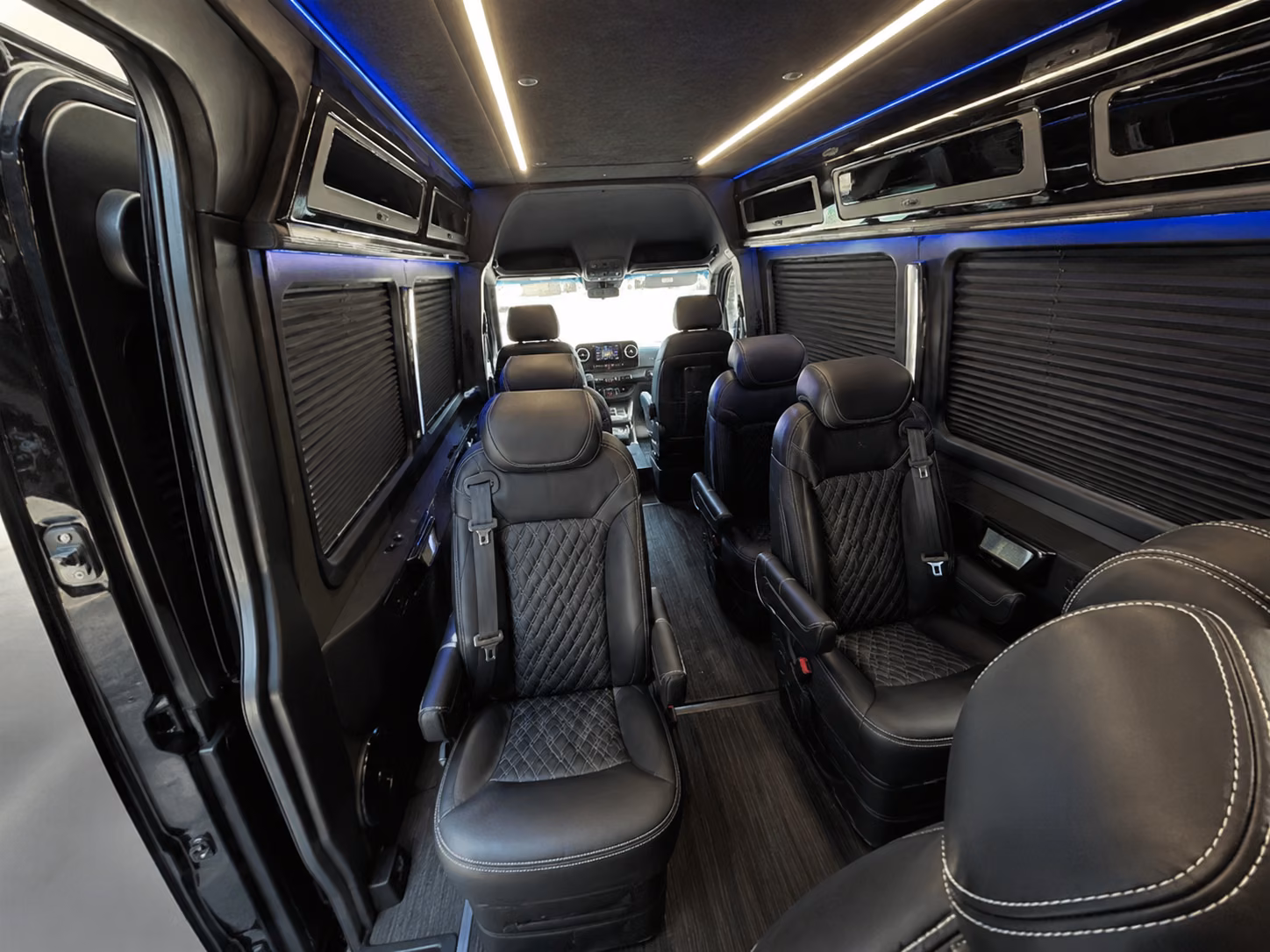 baton rouge 20 passenger sprinter van interior